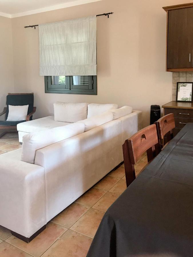 Razáta Agrilia Maison מראה חיצוני תמונה