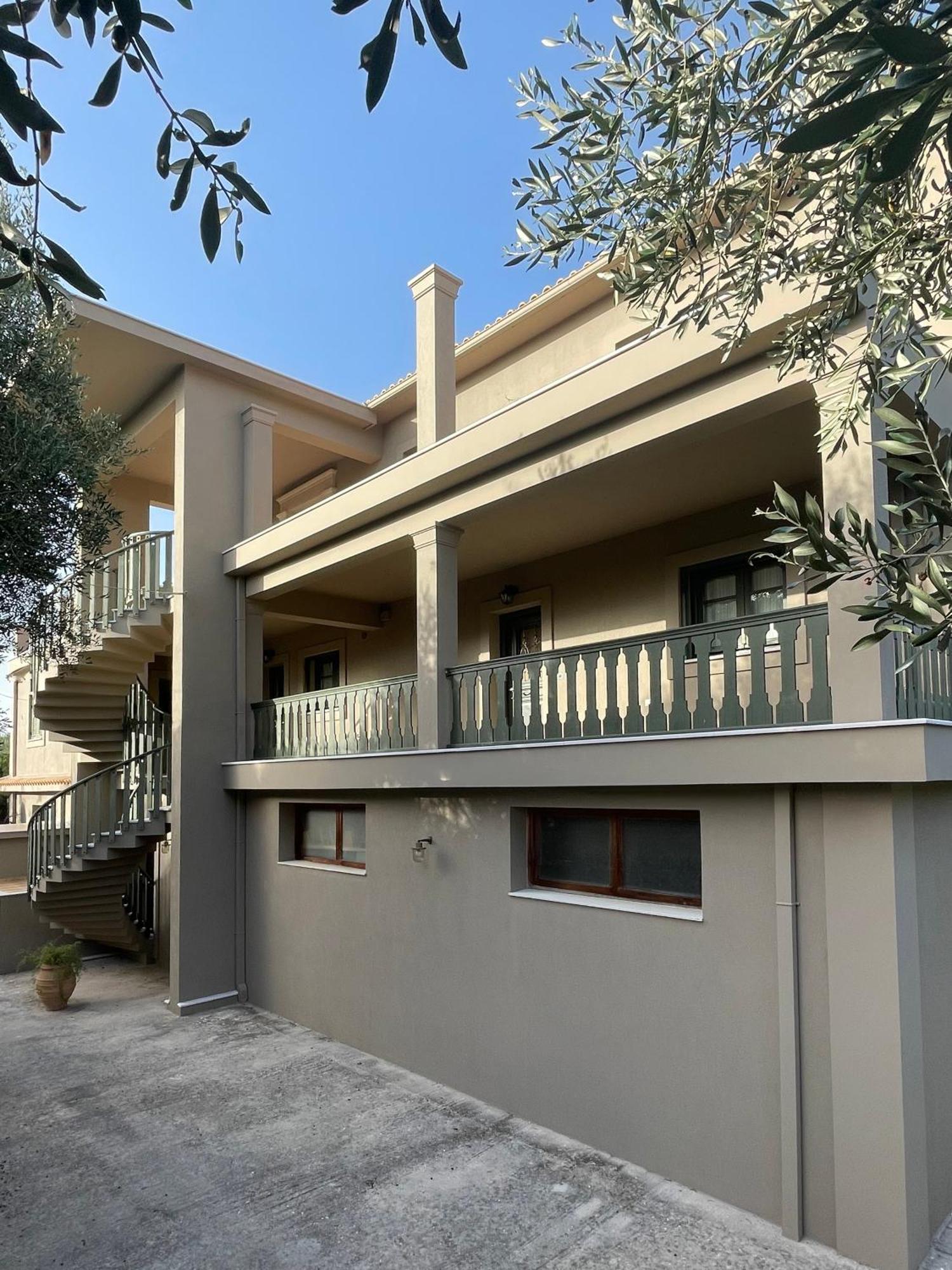 Razáta Agrilia Maison מראה חיצוני תמונה